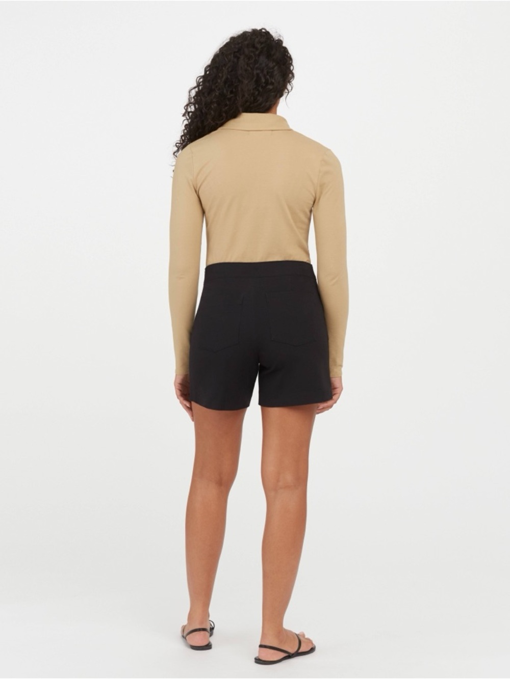 Spanx Polished 6” Classic Black Shorts Size M New Summer Everyday Wear - Picture 3 of 8